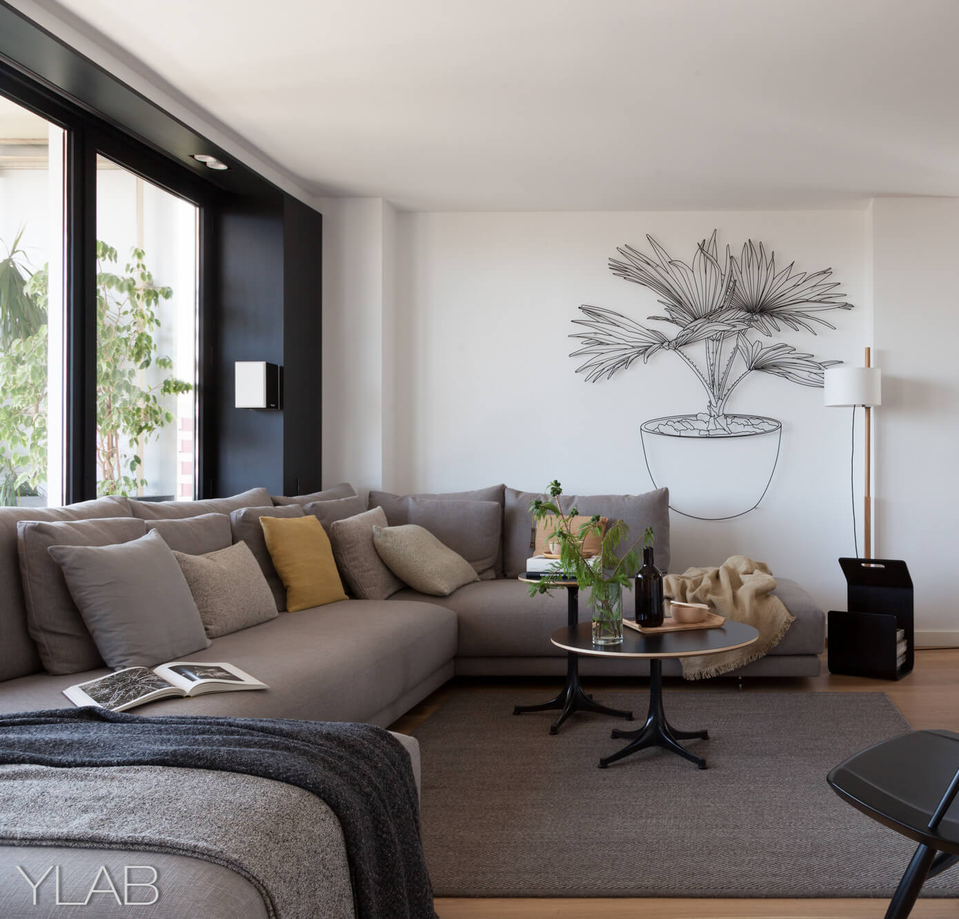 Apartment in Diagonal Mar by YLAB Arquitectos