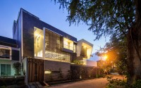 006-bm-house-dphs-architects