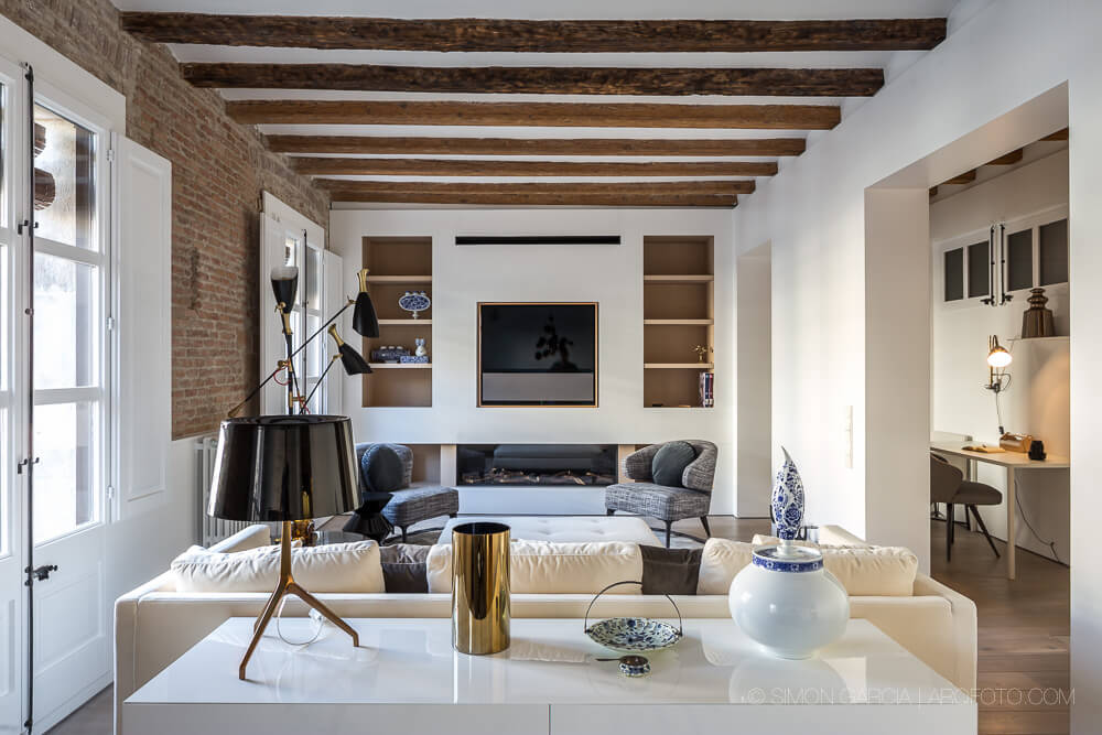 Apartment in Barcelona by AAGF Arquitectura - 1