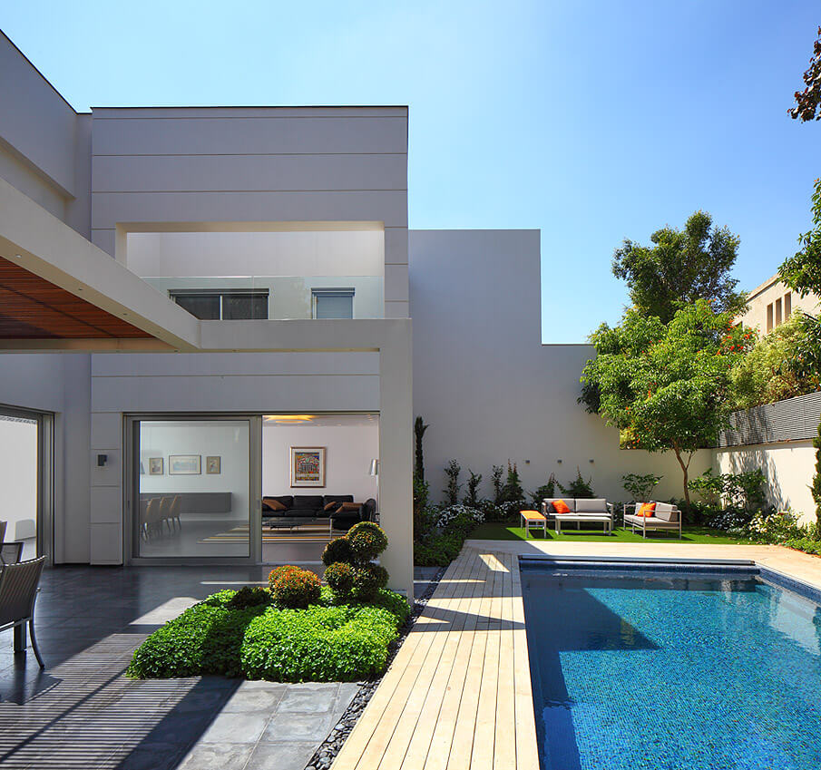 House in Ra’anana by Blumenfeld Moor Architects - 1