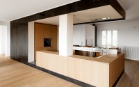 017-wood-iron-apartment-lca-architetti