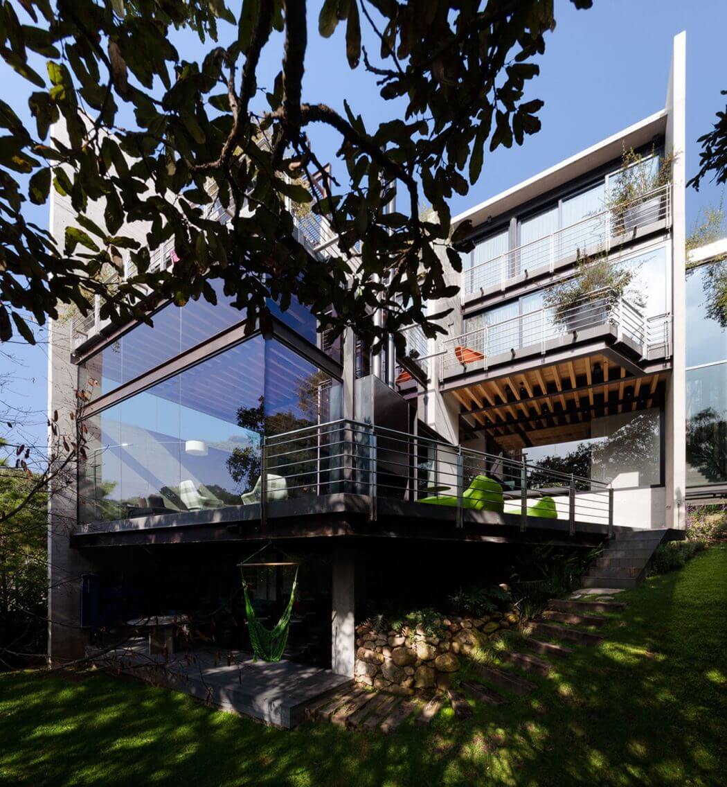 House in Mexico City by Grupoarquitectura | HomeAdore