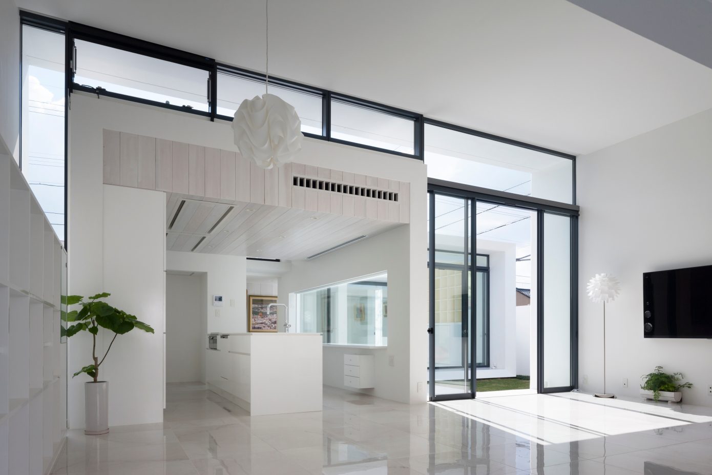 Modern House by Fujiki Architectural Design Studio