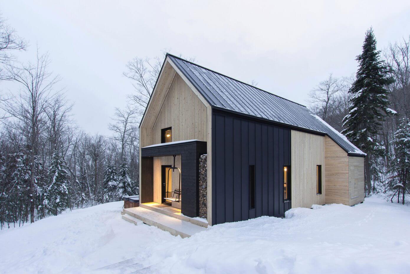 Cabin in Charlevoix by Cargo Architecture