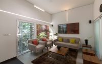 009-home-india-lijoreny-architects