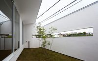 023-minimalist-house-tukurito-architects