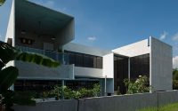 002-concrete-residence-malaysia-seshan-design