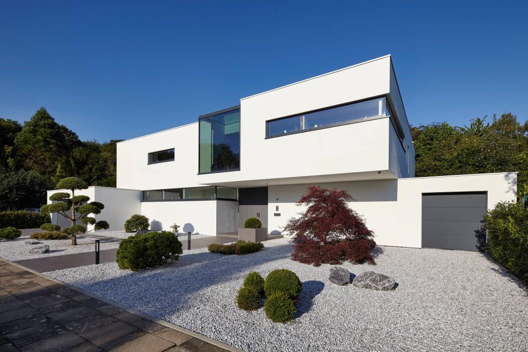Villa in Dormagen by Falke Architekten - 1