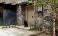 013-stones-throw-paul-bates-architects