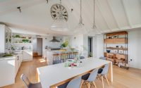 012-coastal-home-woodford-architecture-interiors