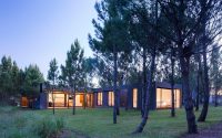 019-modern-beach-house-estudio-pka