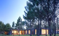 020-modern-beach-house-estudio-pka