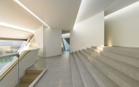 011-futuristic-residence-arshia-architects