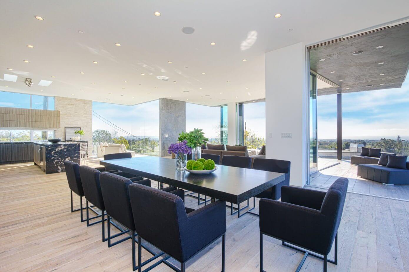 005brentwoodmodernmichellerubeninteriors HomeAdore