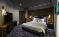 027-swissotel-nankai-design-studio-crow