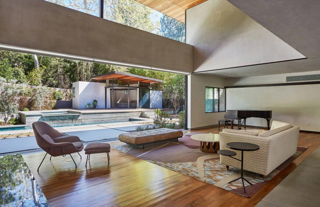 Mandeville Canyon Home by Jesse Bornstein - 1