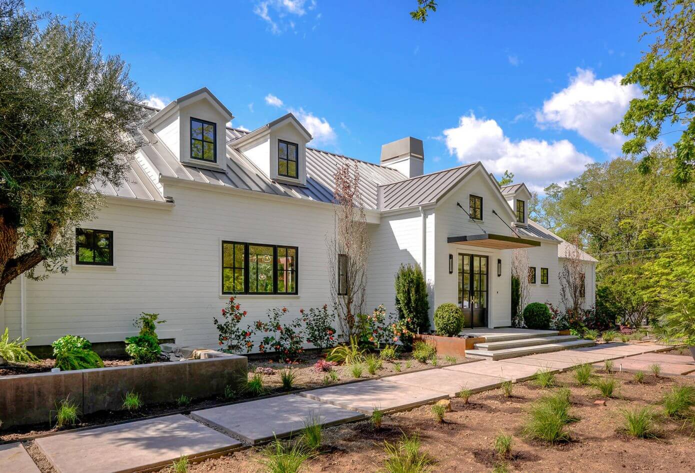 008-modern-farmhouse-christine-curry-design | HomeAdore