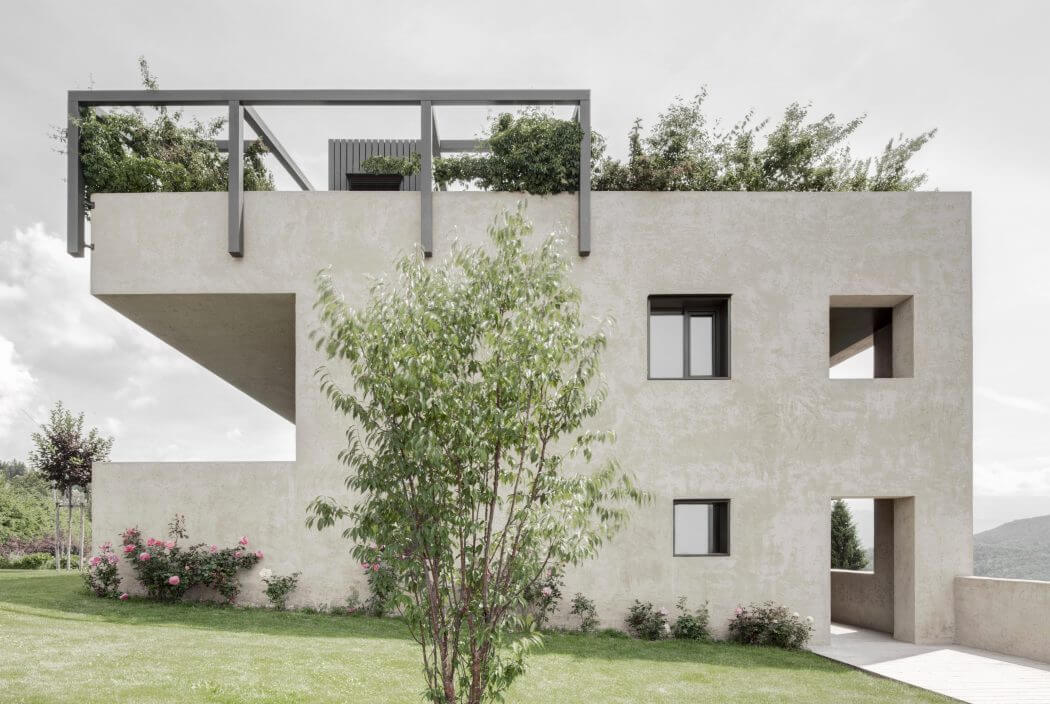 House H by Bergmeisterwolf Architekten - 1