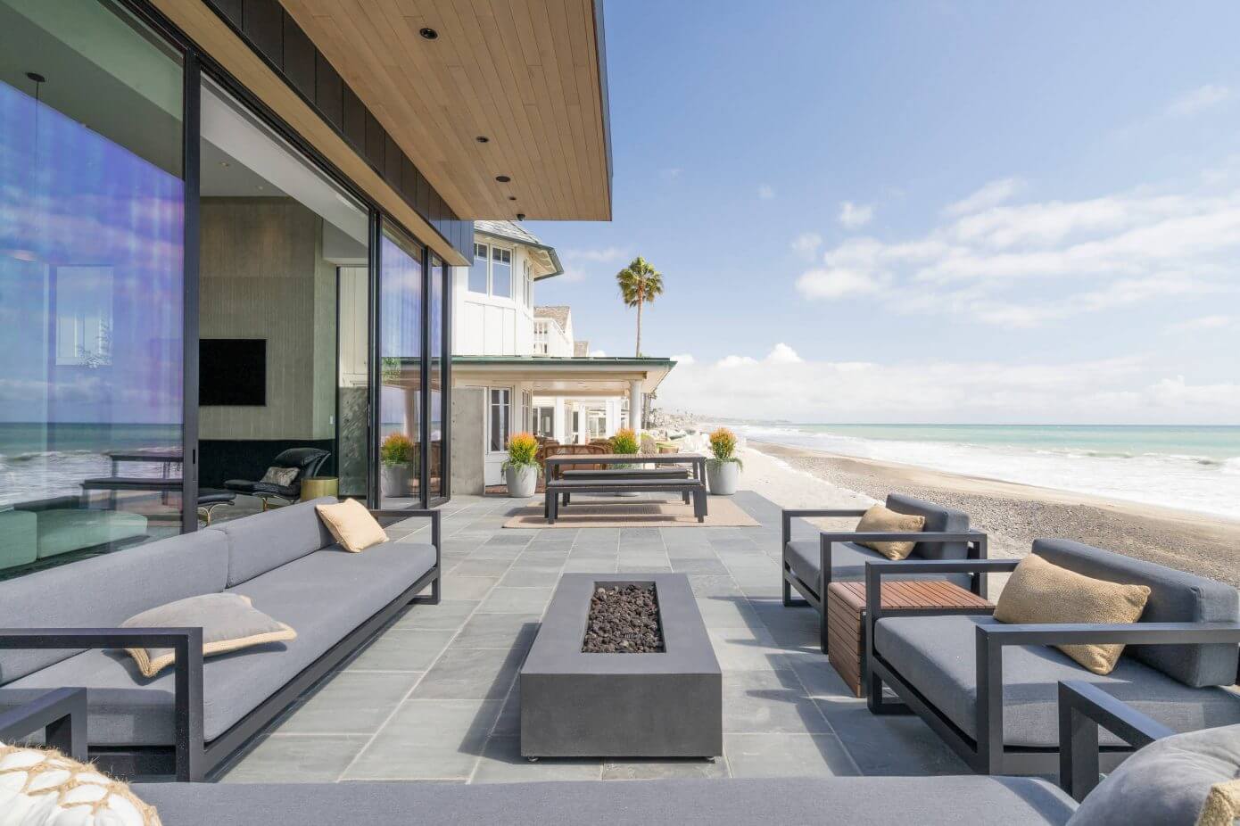 Beach House by Brandon Architects « HomeAdore - 1390 x 926 jpeg 110kB