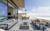 005-beach-house-brandon-architects