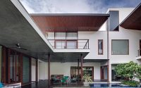 012-contemporary-house-khosla-associates