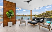 024-house-broadbeach-waters