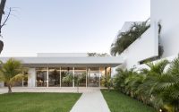 022-wide-house-augusto-quijano-arquitectos