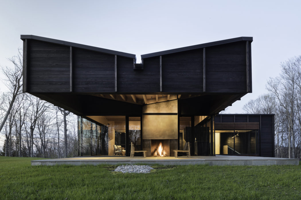 Michigan Lake House by Desai Chia Architecture - 1