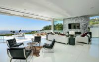 004-doheny-modern-meridith-baer-home