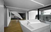 009-house-closer-architects