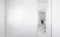 006-white-apartment-yael-perry