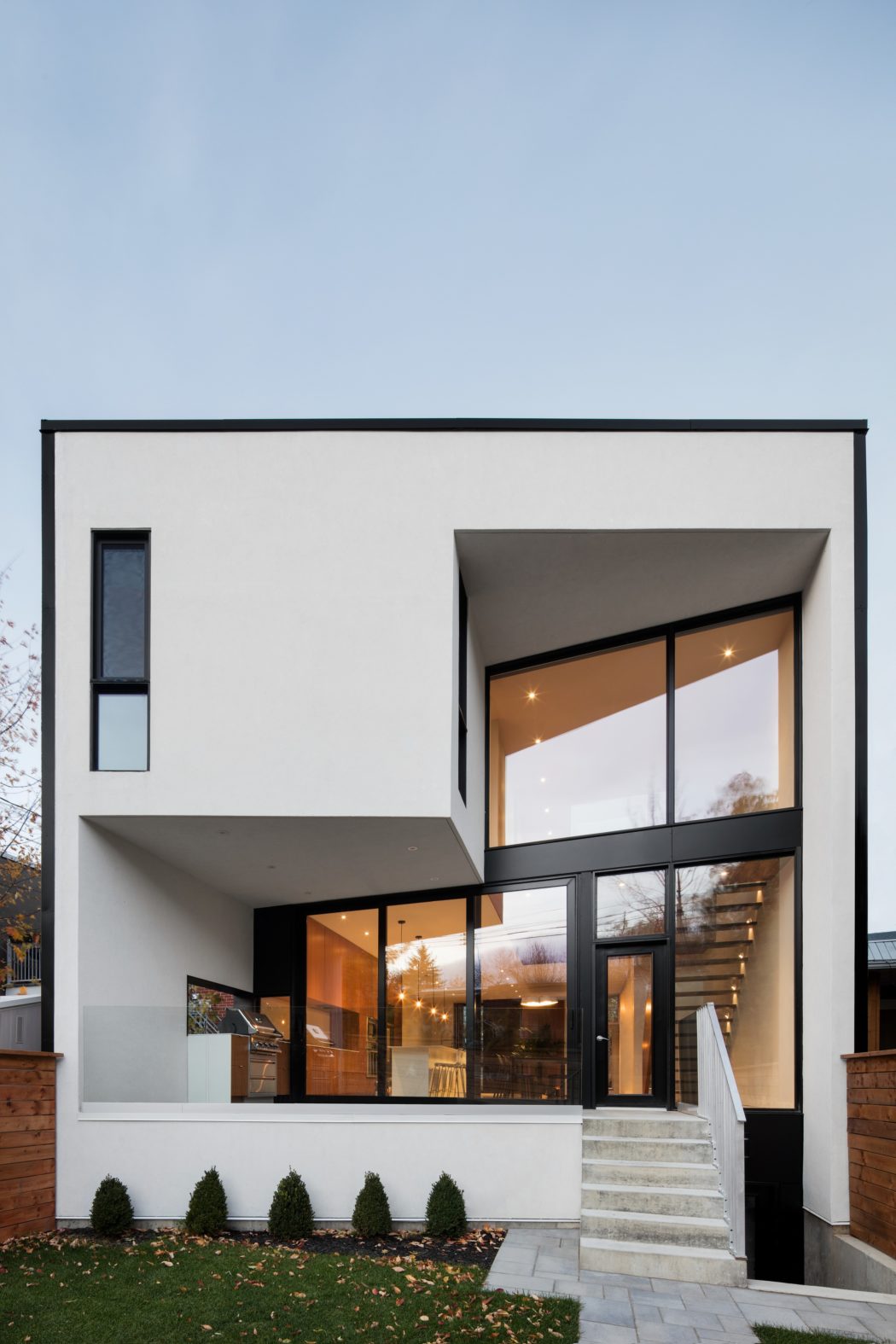 1st Avenue Residence by Architecture Microclimat - 1