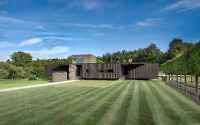 002-black-house-ar-design-studio
