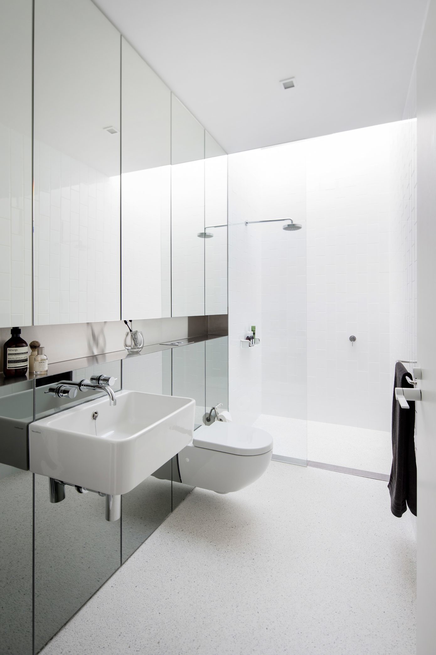 023houseelysiumarchitectprineas HomeAdore