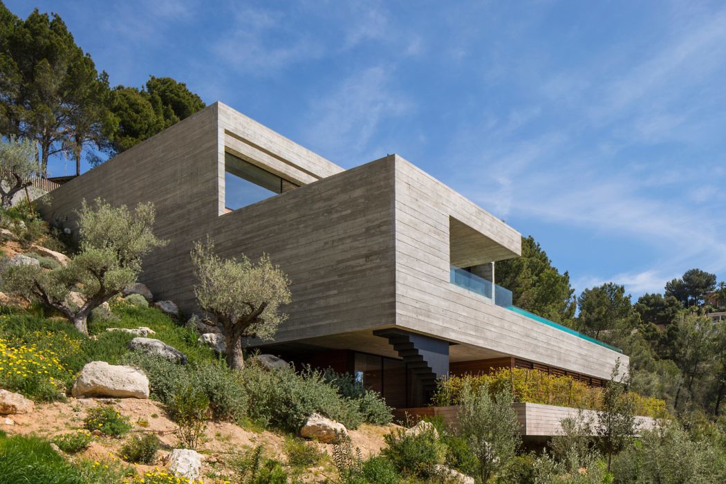 Villa Boscana by OLARQ – Osvaldo Luppi Architects