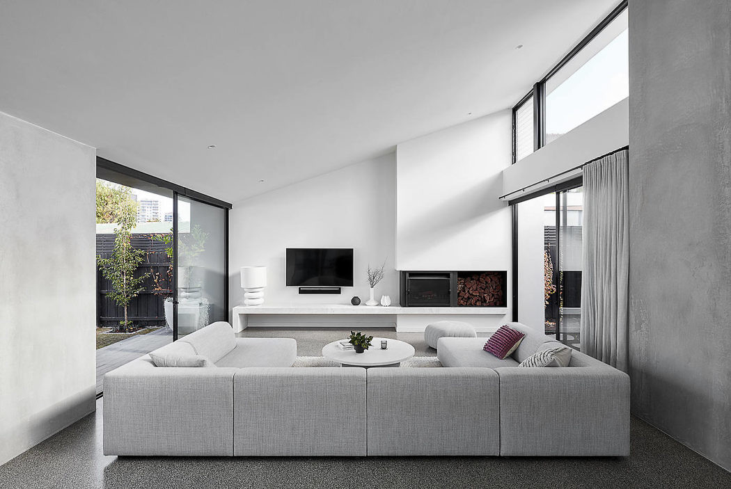 House in Melbourne by Tom Robertson Architects - 1