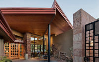 004-iconic-estancia-contemporary-home-scottsdale