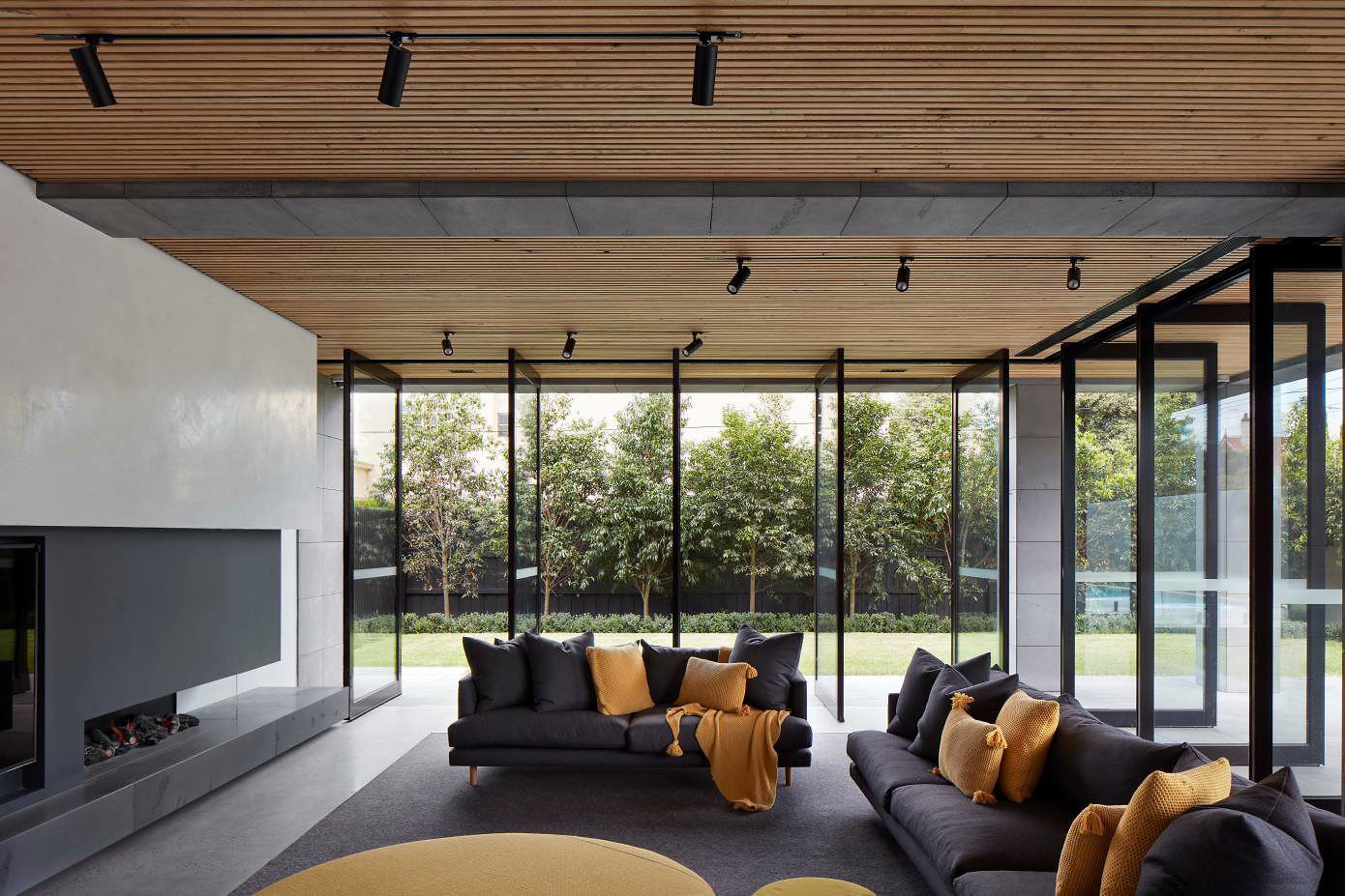 Quarry House by Finnis Architects