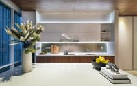 012-oval-apartment-designed-design-associates
