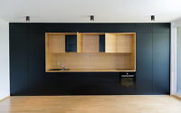 006-black-line-apartment-arhitektura