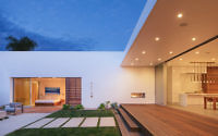 006-minimalist-urban-residence-anacapa