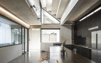 004-fuzzy-house-architects-