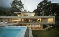 001-al-house-by-arthur-casas