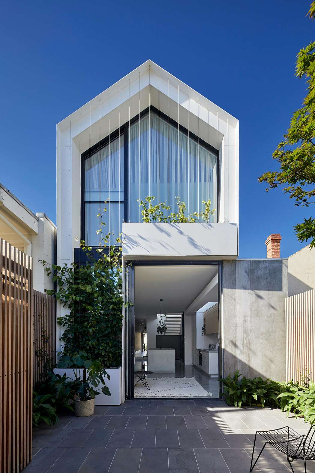 Cable House by Tom Robertson Architects - 1