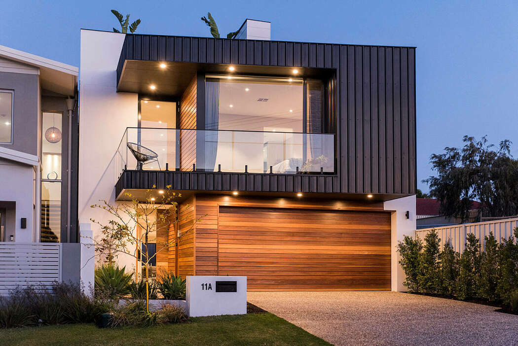 North Beach House by Darklight Design