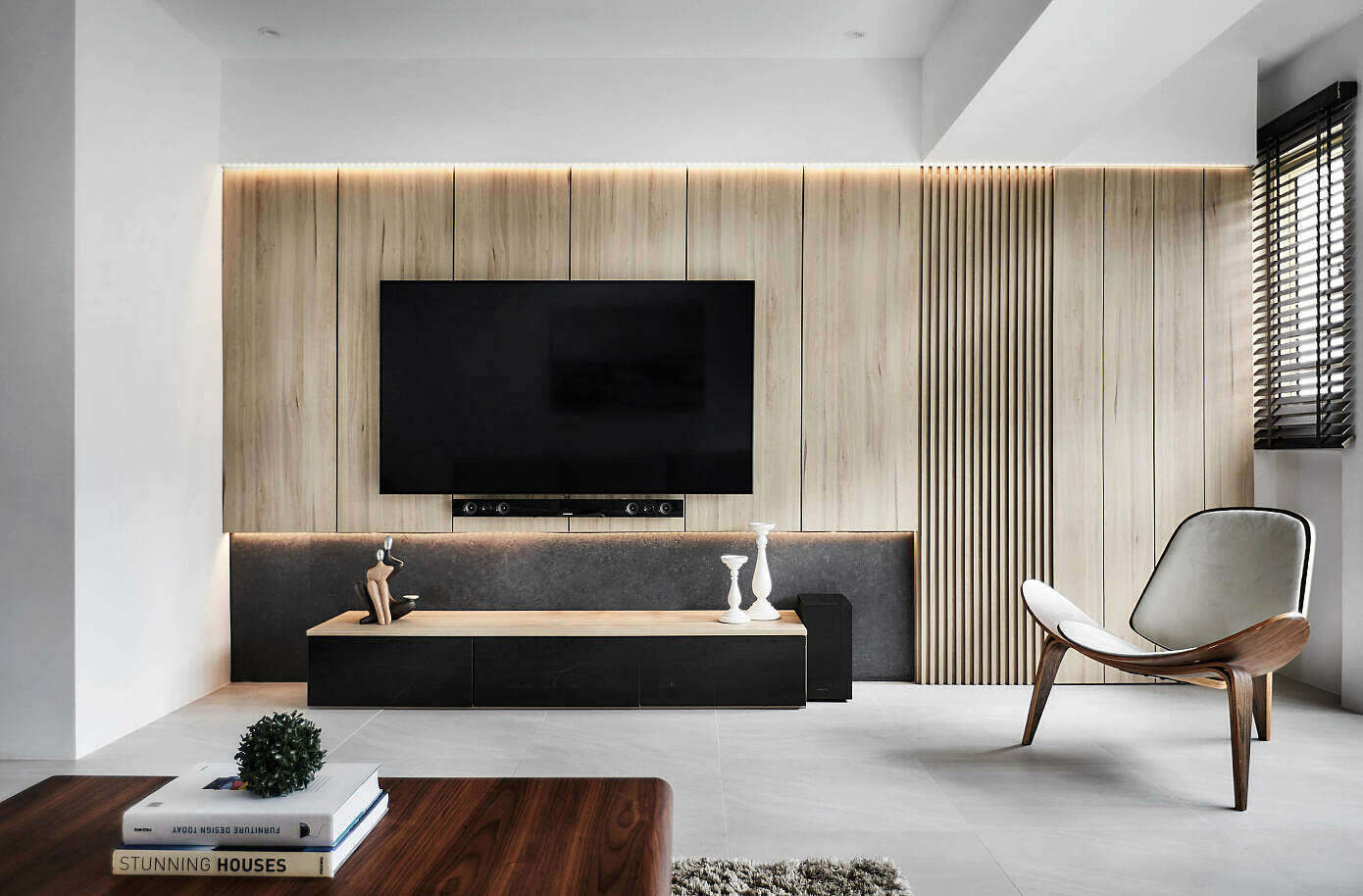 Apartment in Singapore by Icon Interior Design