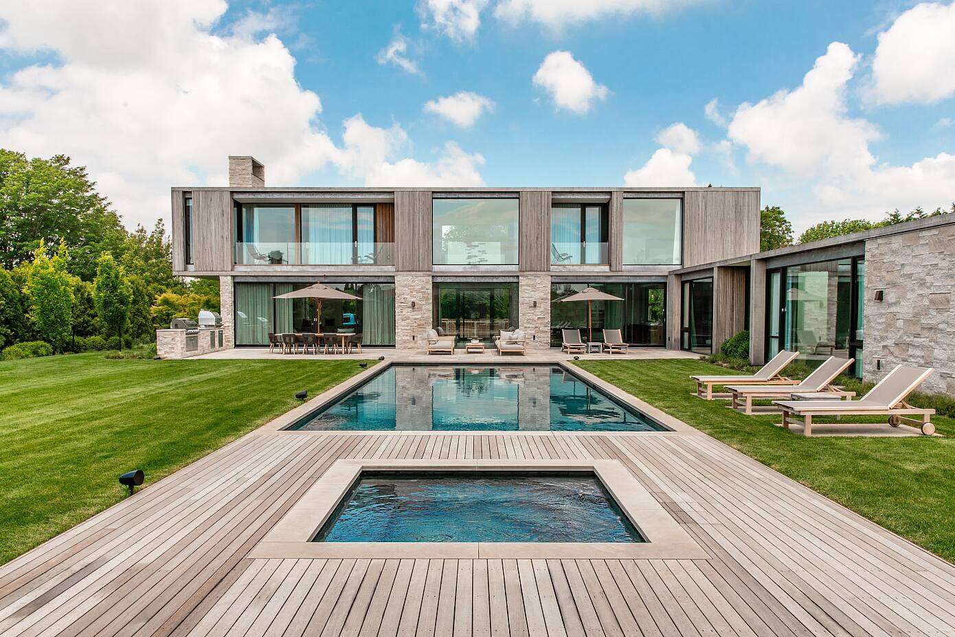 Modern Estate by Kevin O’Sullivan + Associates | HomeAdore