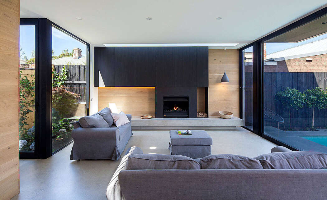 Port Melbourne Home by Thomas+Williams Architects - 1