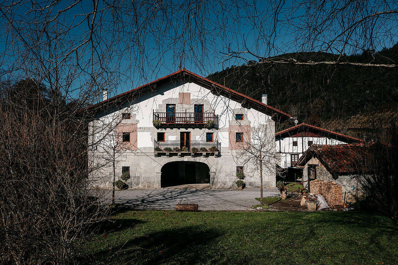 Goizco Farmhouse by Bilbao Architecture Team