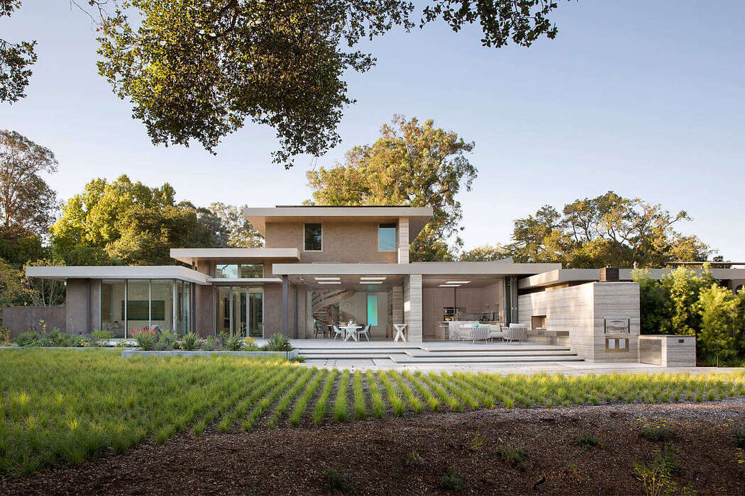 Contemporary Classic by Mattingly Thaler Architecture